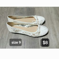 Ladies Flats - Never Worn