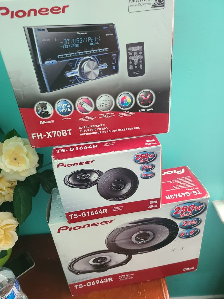 Pioneer fh-x70bt radio. Ts-G1644r 250w speakers. Ts-g6943r 250w speakers