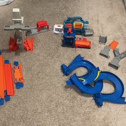 Hot Wheels Auto Lift Expressway REPLACEMENT PARTS (almost Complete Set) 