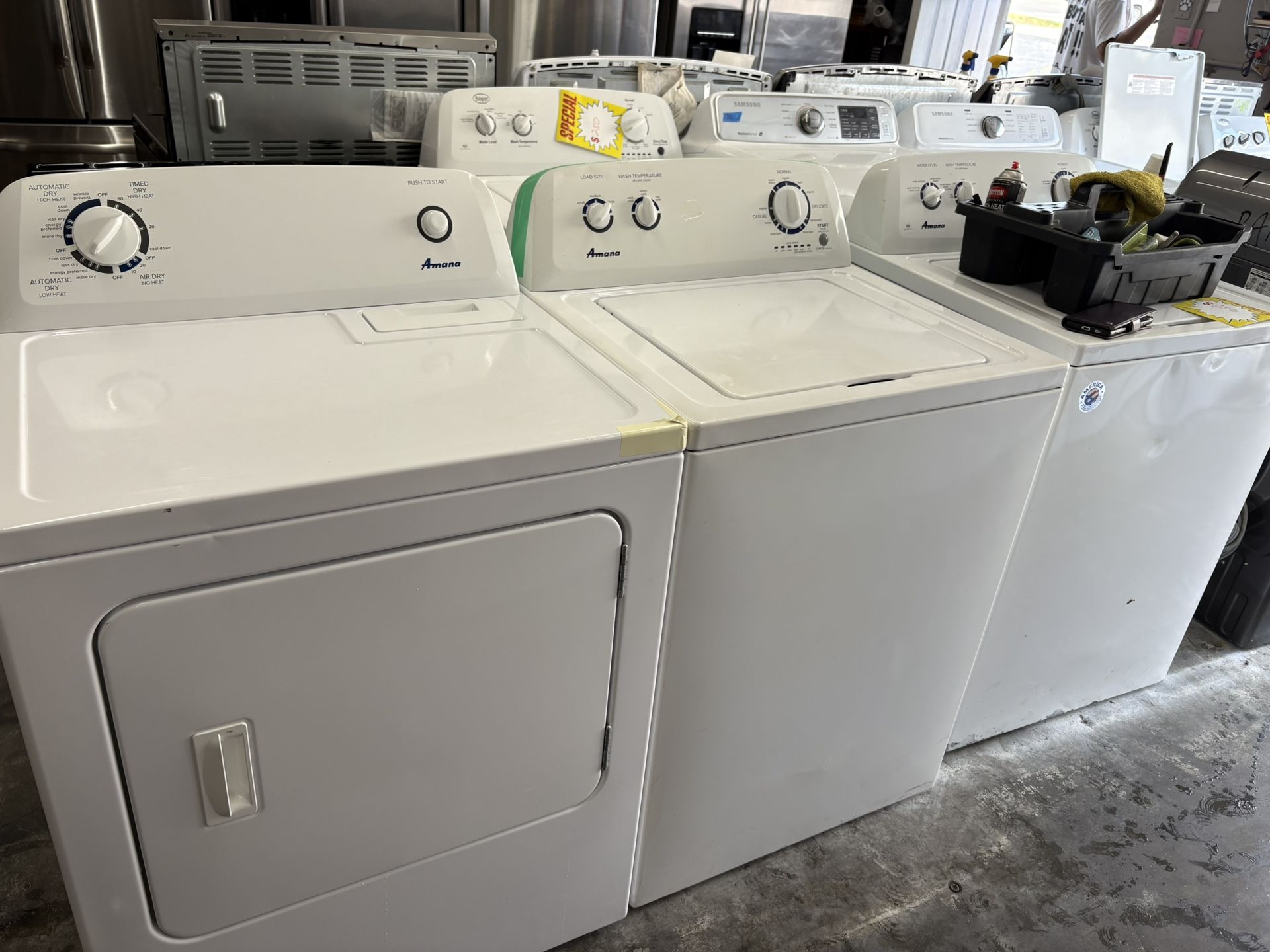 Amana Wacher Machine And dry 