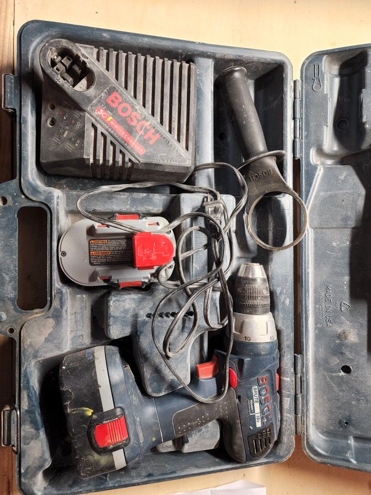 Bosch Brute 18V Drill Set with 2 Batteries Charger and Case