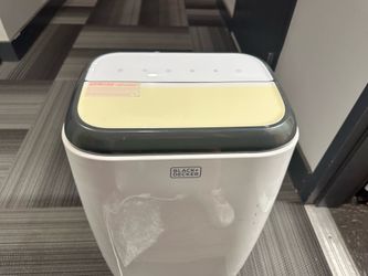 Portable Air Conditioner 8000 BTU Black Decker BPP05WTB White