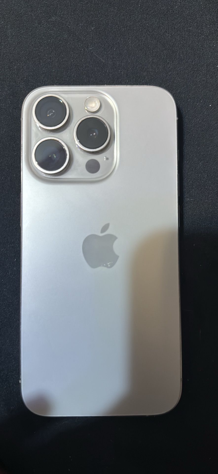 UNLOCKED iPhone 15 Pro