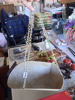 DECORATIVE SCALE