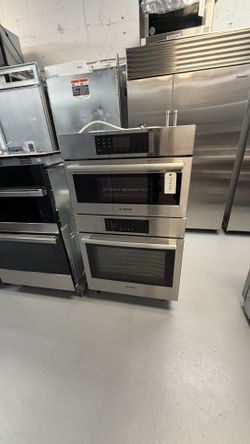 🔥 NEW OPEN-BOX BOSCH WALL OVEN COMBO (30”) — $3,999 (WITH WARRANTY) 🔥 Models: Bosch 800 Series HBL8454UC + Bosch Benchmark Steam Oven HSLP451UC Cond