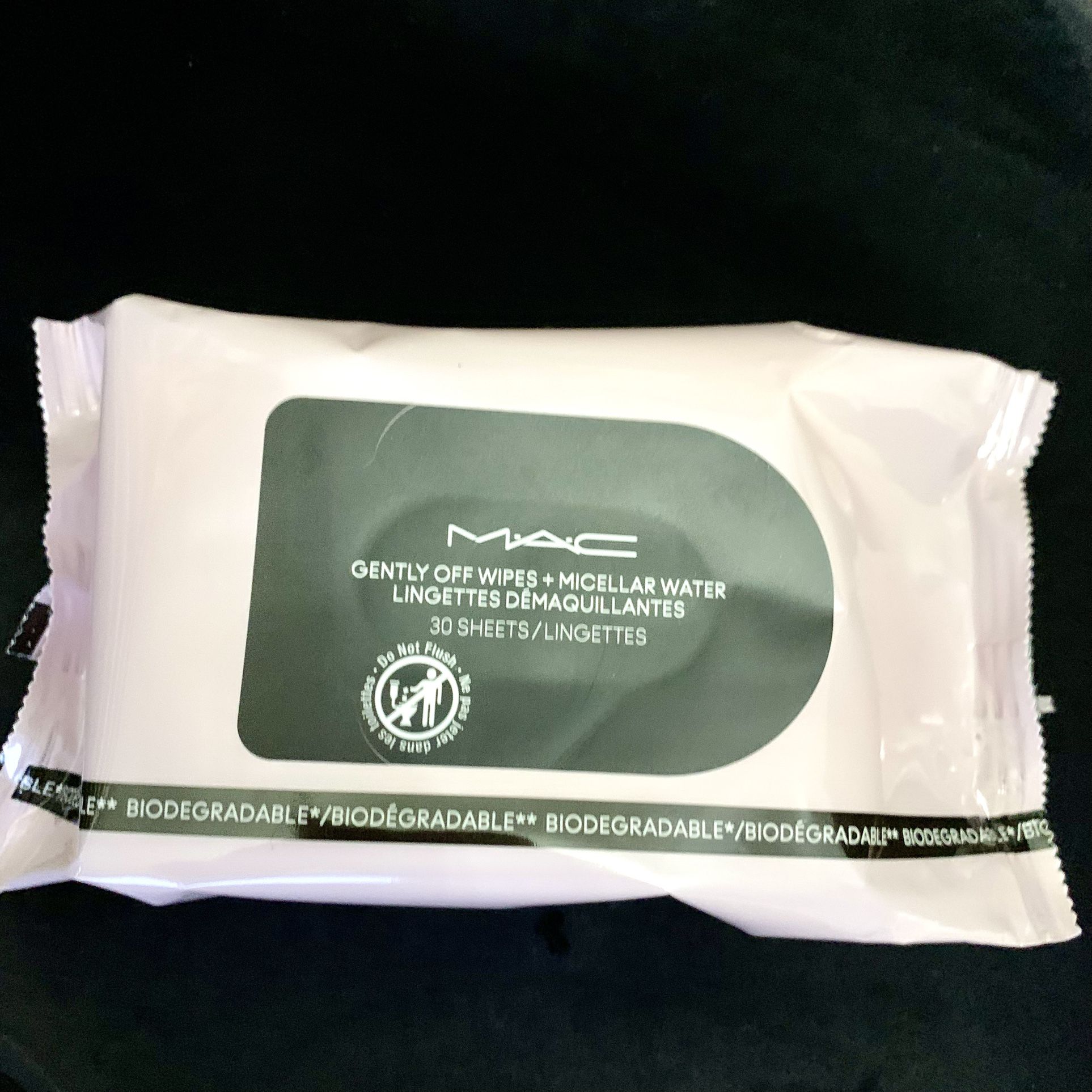 MAC Gently Off Wipes + Micellar Water 30 wipes Cleansers