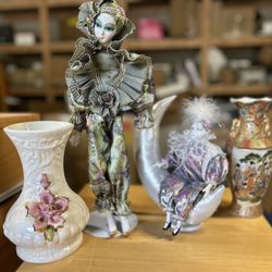 Antique Dolls/ vases