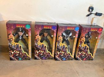 Kiss Dolls vintage