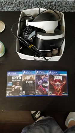 PSVR in Great Condition with 4 of the top vr games