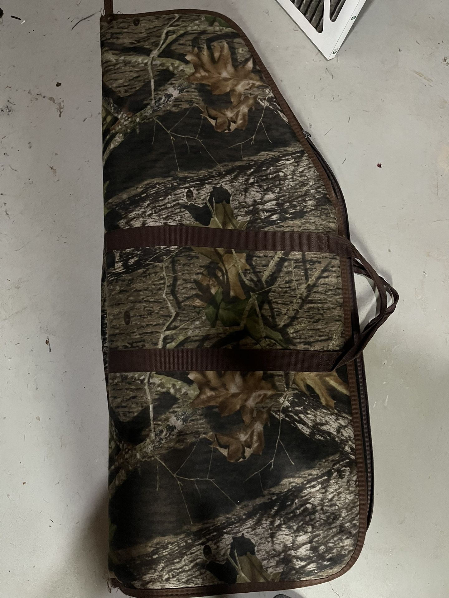 Archery bow case
