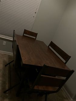 Dinning Table