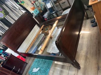 Queen Size Cherry Sleigh Bed Frame