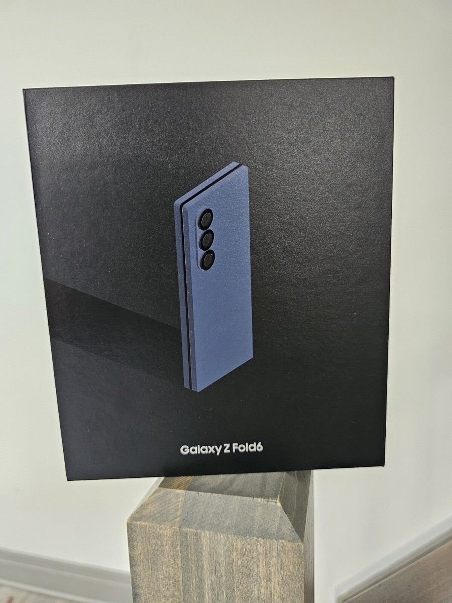 SEALED NEW BOX SAMSUNG GALAXY FOLD 6 256GB UNLOCKED VERIZON AT&T T-MOB