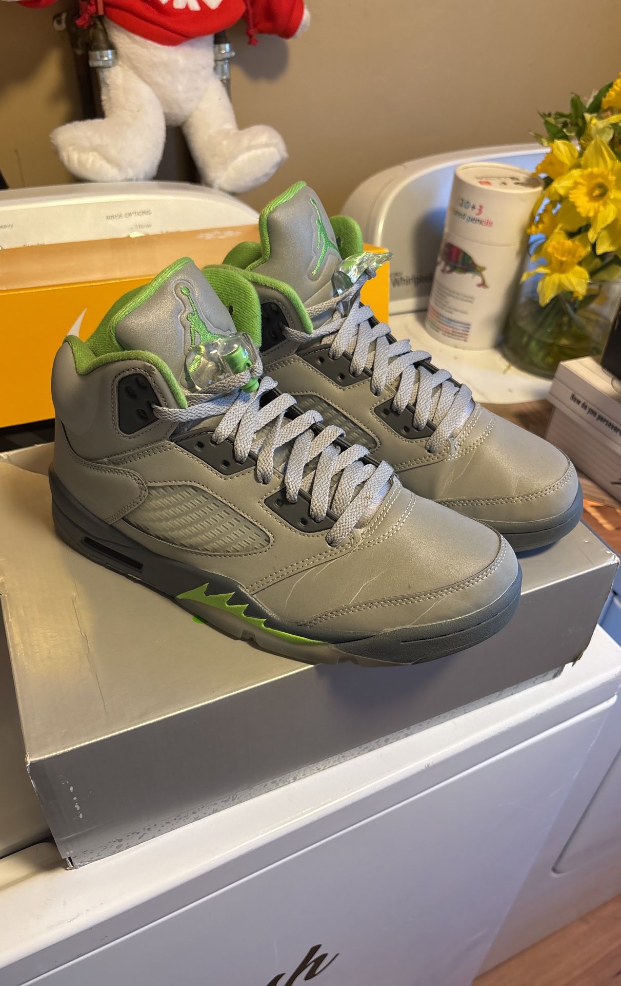 Air Jordan 5 Green Bean