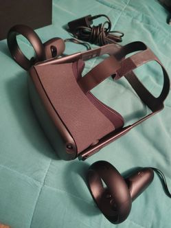 Black Oculus Quest 1VR Headset