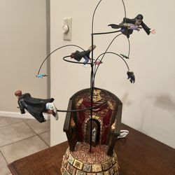 Rare Harry Potter Dept 56 Animated "Flying Keys" Scene + Extra Figurine Set