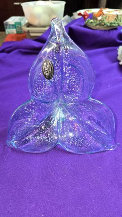 Murano art glass dish shaped like a three-petal flower, featuring light blue glass with metallic flecks and made in Italy P8R612