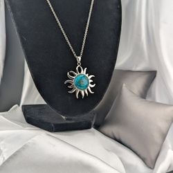 N14✨🌞 Sterling Silver Turquoise Sunburst Necklace ✨