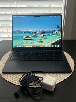 2026 MacBook Air 13” M5 – 16GB RAM / 512GB SSD – Midnight