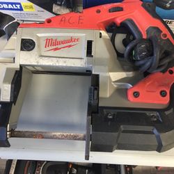 Milwaukee Deep Cut Band Saw 6232-20