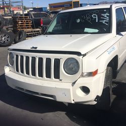 2009 Jeep Patriot Available For Parts