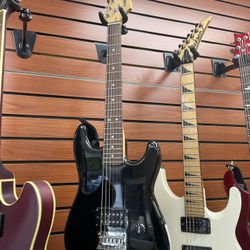 Squier Starcaster (3/4 Scale)