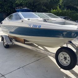 Boat Bayliner 18