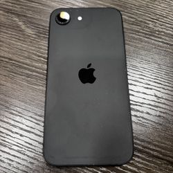 iPhone 16e 