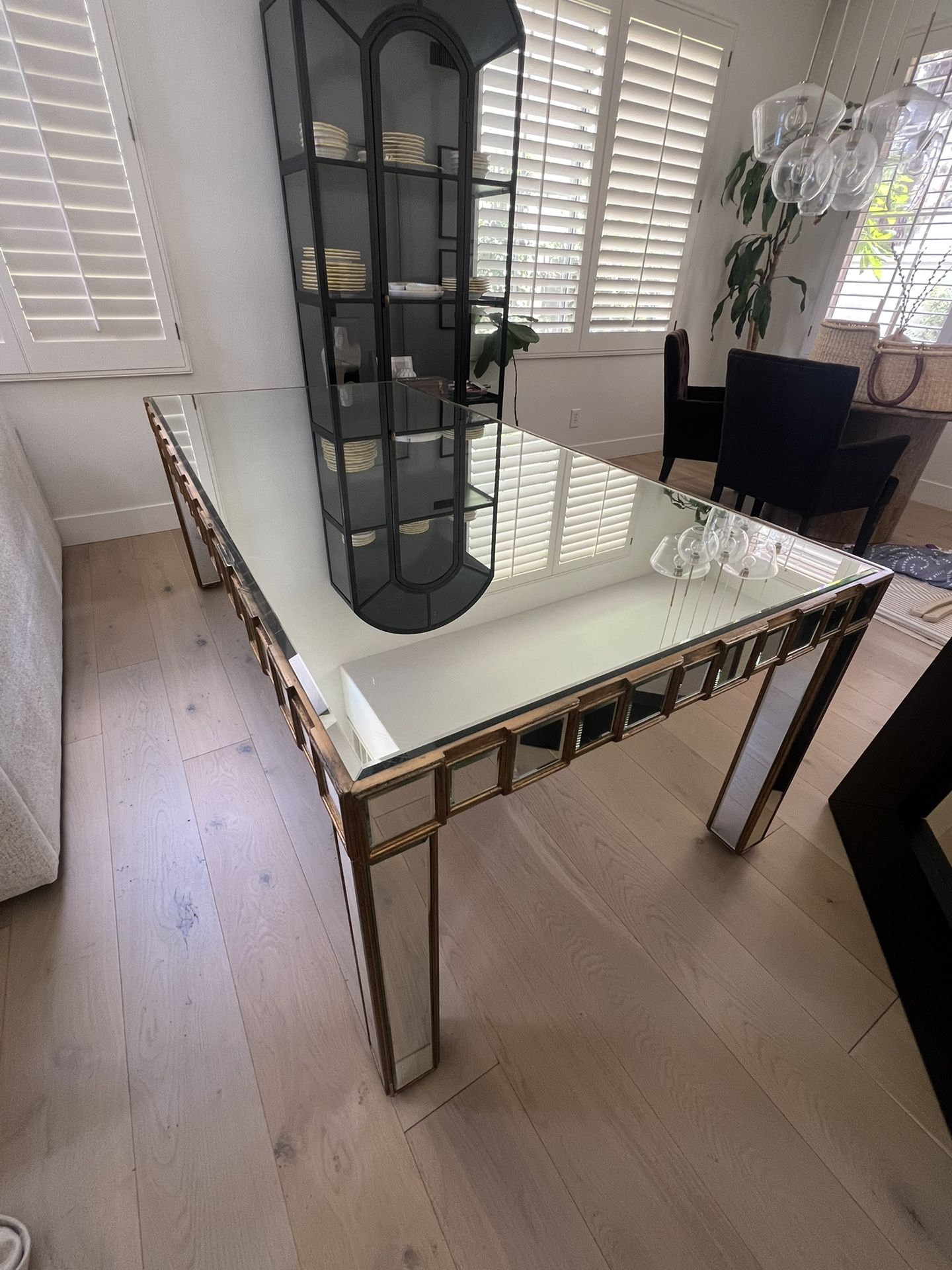 Z Gallerie Table Set