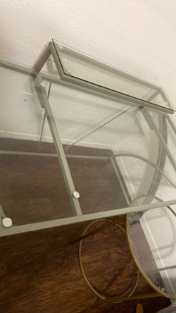 GLASS TABLES