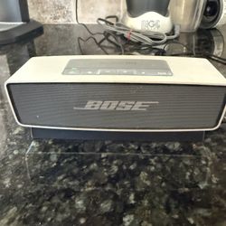 Bose Sound Link Mini- Incredible Sound