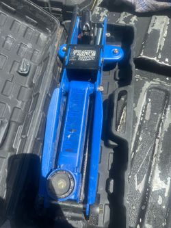Floor jack
