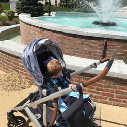 Used UPPAbaby Vista Stroller + Bassinet 