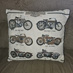 HARLEY DAVIDSON 15 X 15 PILLOW