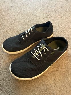 Olukai Shoes - Men’s 9 US