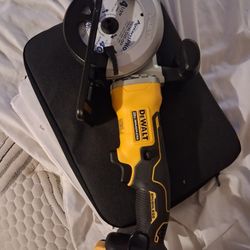 Dewalt Cutting Saw BRAND New