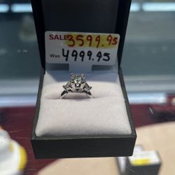 Engagement Ring Platinum 5.4 Grms Size 4