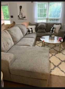 New🔥 Huge Deep Seating So Comfy Platinum Sofa/Sectional With Chaise🌟 Fastest Delivery 🚚 Color Options 👍