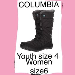 Beautiful snow boots for women Fits 6 1/2 -7 - perfect Condition pick up downtown LA Little Tokyo area