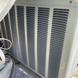 2 1/2 Ton Unit Works Perfect