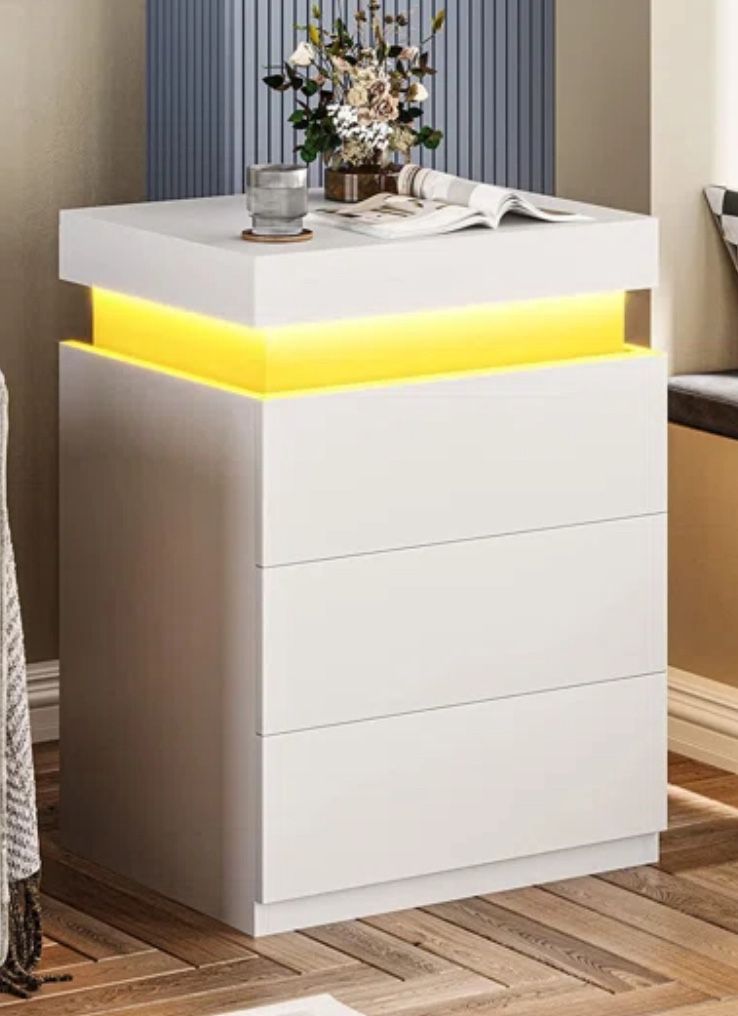 Tray Top 3 - Drawer End Table and Built-In Outlets BRAND NEW IN BOX