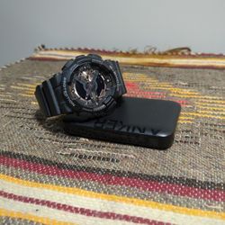 G-Shock (Black and Gold)