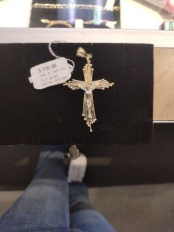 Jesus On Cross Pendant 14k 