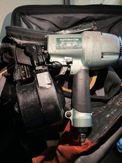 Metabo Nailer 2 1/2 And Hose 