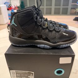 GS Size 5.5 Air Jordan 11 Gamma