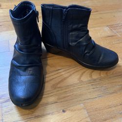 Easy Spirit Boots