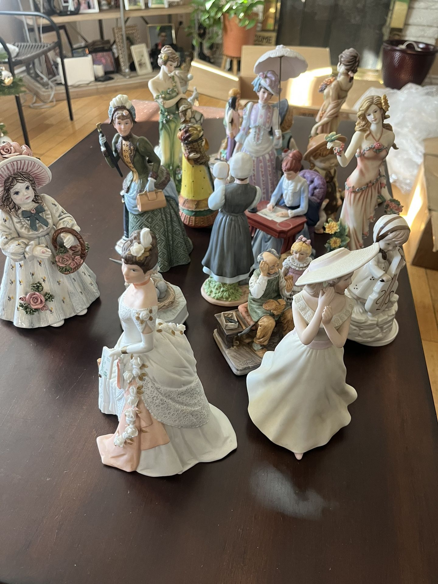 Vintage Antique Dolls 