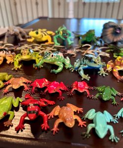 Mega lot of Reptile Figurines Collection
