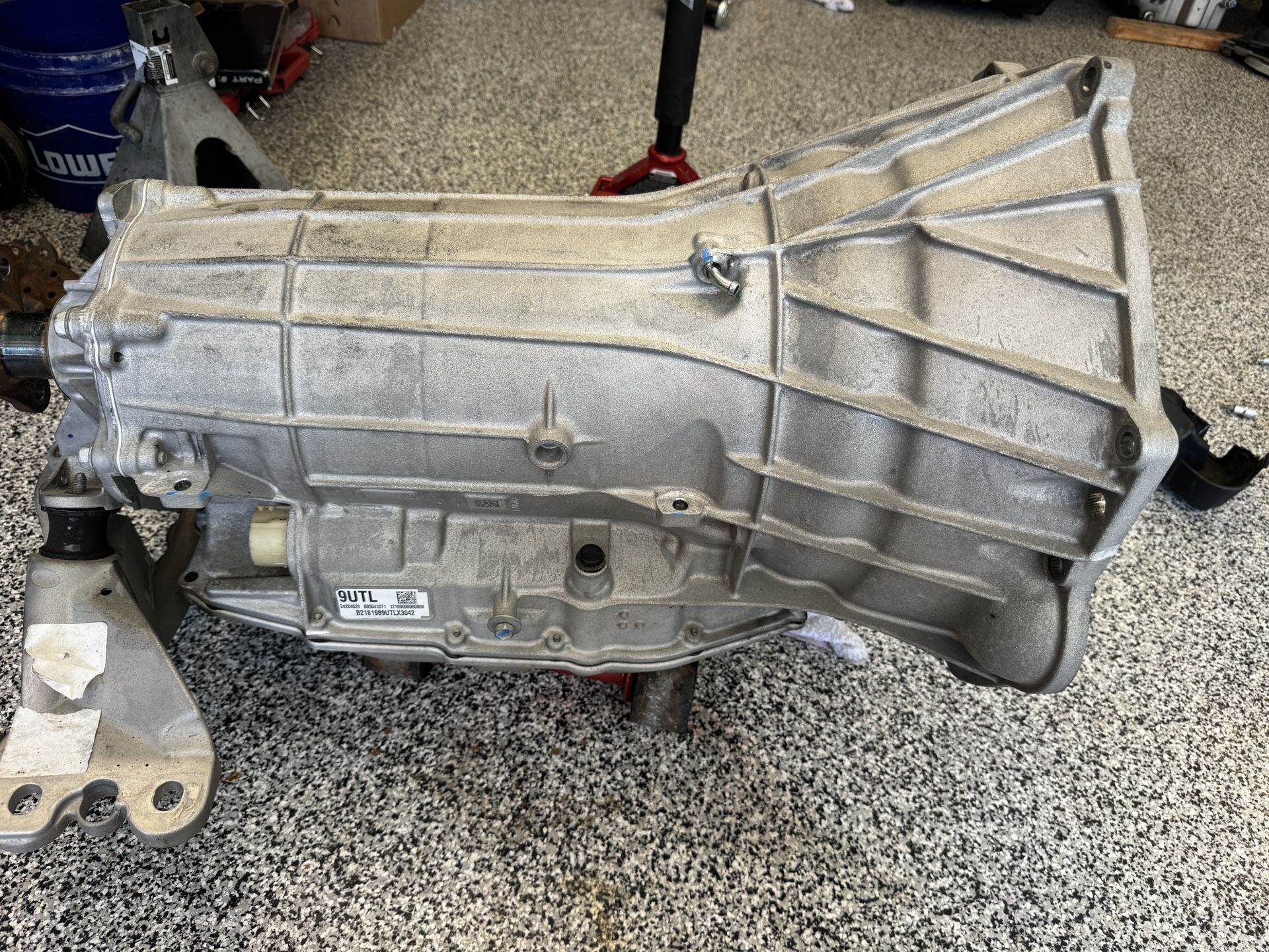 Chevy 8l90 Transmission
