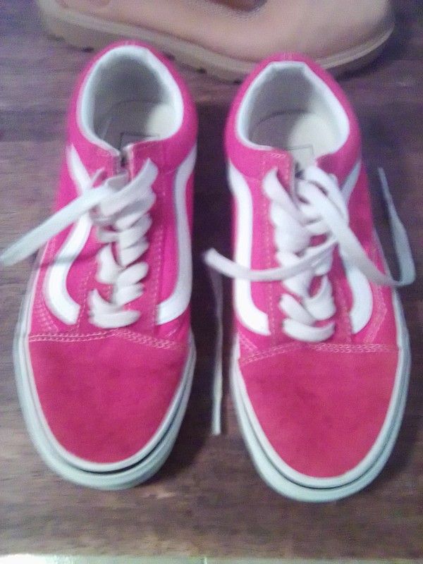 Girl Vans